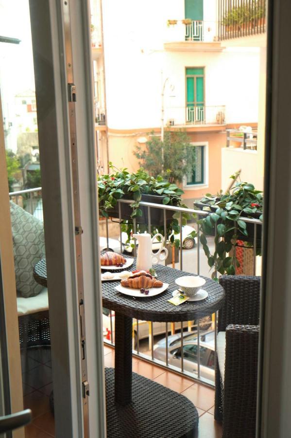 Danlu Bed & Breakfast Salerno Exterior photo
